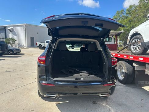 Used 2021 Buick Enclave Avenir w/ Avenir Technology Package FWD image 42