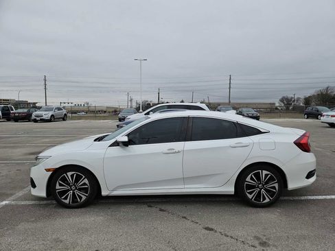Used 2018 Honda Civic EX-T image 4