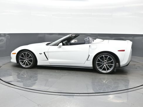 Used 2013 Chevrolet Corvette 427 w/ 1SC Preferred Equipment Group image 3