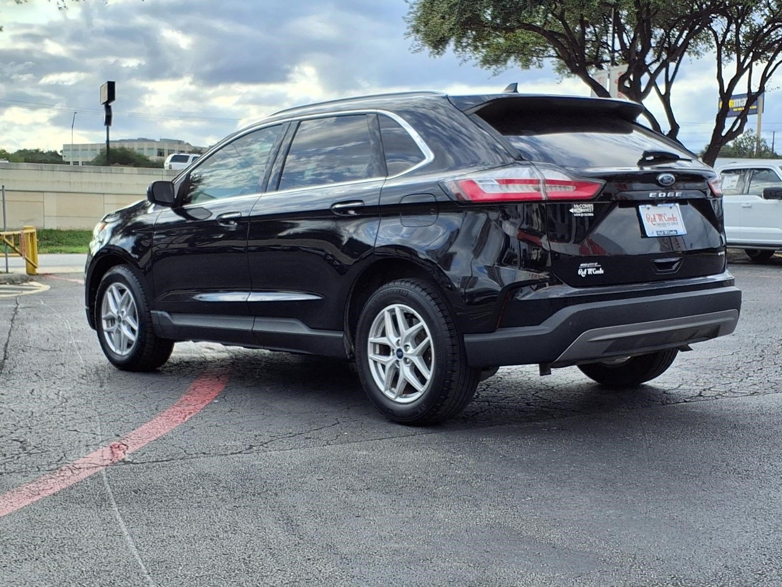 Used 2022 Ford Edge SEL w/ Convenience Package AWD/4WD image 8