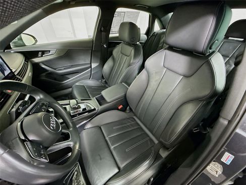 Used 2022 Audi A4 2.0T Premium Plus image 2