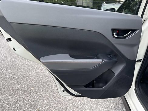 Used 2026 Subaru Crosstrek 2.5i Limited w/ Crosstrek Mirror Package AWD/4WD image 12