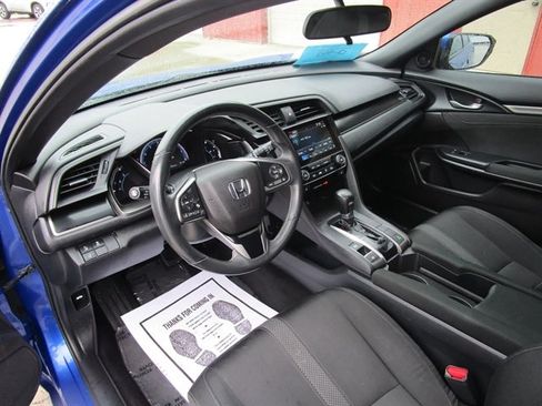 Used 2020 Honda Civic EX image 10