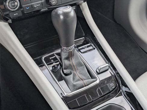 Used 2022 Jeep Compass Limited image 20