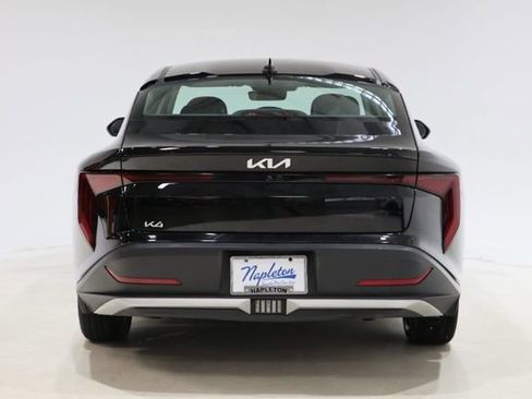 Used 2025 Kia K4 LXS image 7