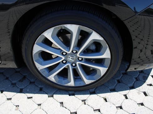 Used 2015 Honda Accord Sport image 13