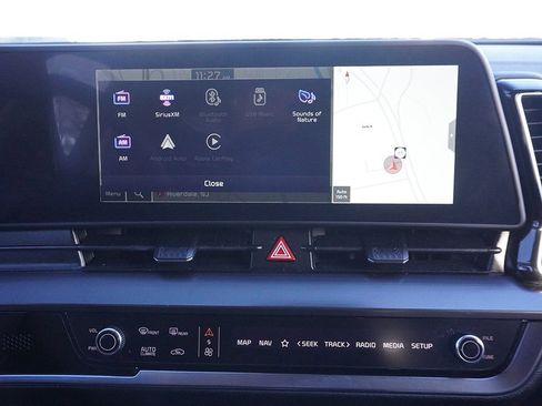 Used 2025 Kia Sportage EX image 45