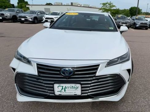 Used 2020 Toyota Avalon Limited w/ Advanced Safety Package FWD image 7