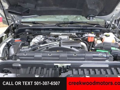 Used 2023 GMC Sierra 2500 Denali w/ Denali Ultimate Package AWD/4WD image 40