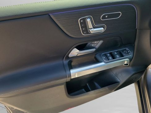 Certified 2026 Mercedes-Benz GLB 250 image 12