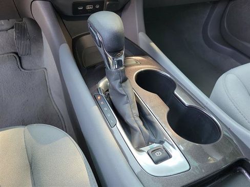 Used 2023 Chevrolet Malibu LS FWD image 15