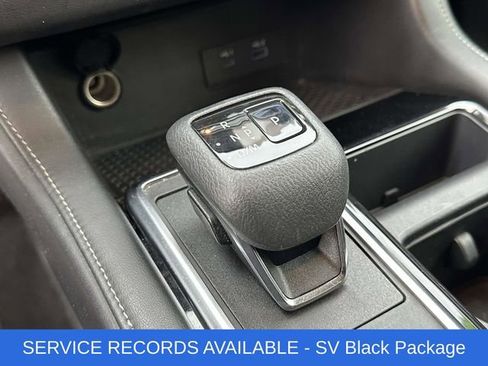 Used 2022 Nissan Pathfinder SV w/ SV Black Package image 8