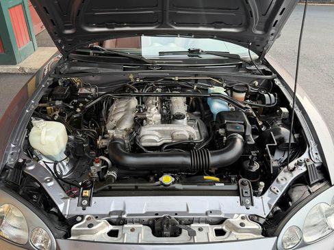 Used 2002 MAZDA MX-5 Miata SE RWD image 35