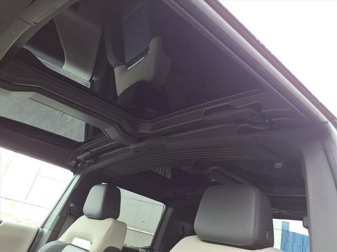 New 2026 GMC Hummer EV 4x4 Crew Cab image 14