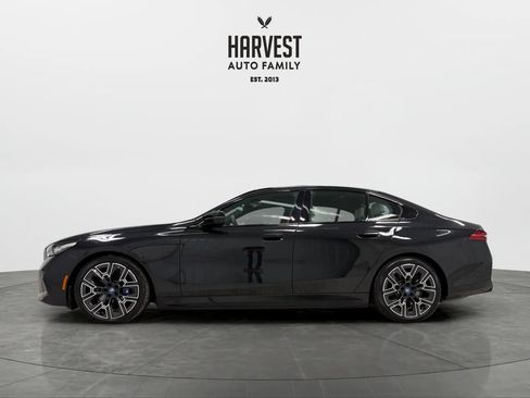 Used 2024 BMW i5 M60 w/ Premium Package AWD/4WD image 2