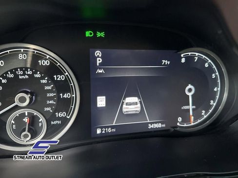 Used 2023 Genesis GV70 2.5T w/ Advanced Package image 20