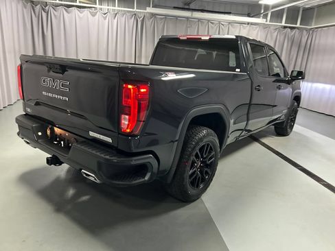 Used 2025 GMC Sierra 1500 Elevation w/ LPO, Elevation Black Package AWD/4WD image 7