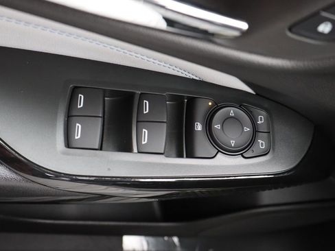 New 2026 Chevrolet Trax LT w/ Sunroof Package FWD image 18