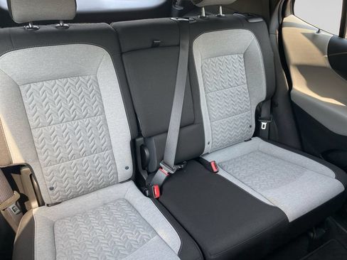 Certified 2022 Chevrolet Equinox LS AWD/4WD image 14