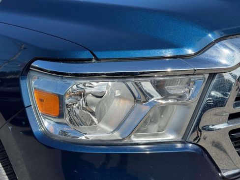 Used 2022 RAM 1500 Big Horn AWD/4WD image 10