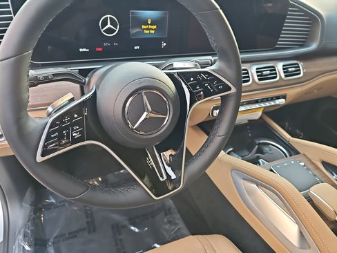 New 2026 Mercedes-Benz GLE 450 4MATIC image 17