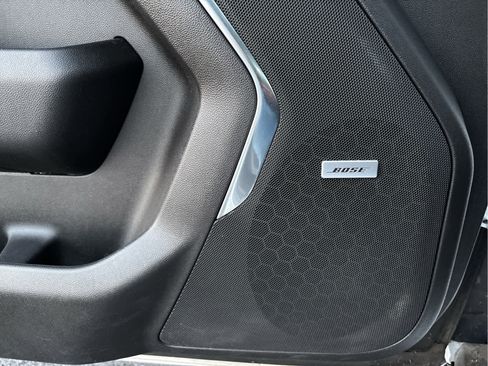 Used 2021 Chevrolet Tahoe LT image 33