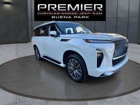 Used 2025 INFINITI QX80 Luxe image 1