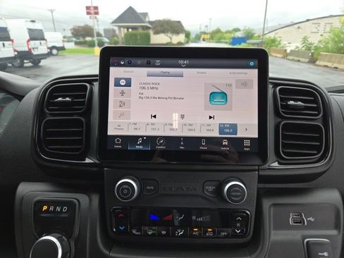 Used 2024 RAM ProMaster 3500 w/ Delivery Van Package image 20