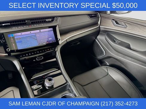 New 2026 Jeep Grand Cherokee L Limited AWD/4WD image 23