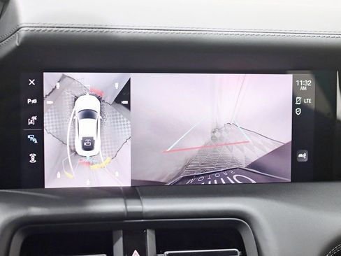 Used 2023 Porsche Taycan Turbo image 21