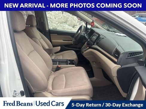 Used 2021 Honda Odyssey EX image 9