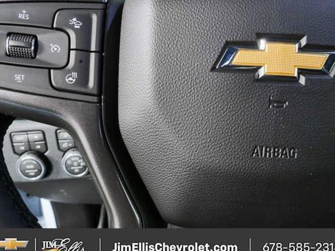 New 2026 Chevrolet Silverado 1500 High Country AWD/4WD image 10