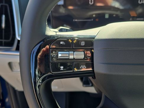 New 2026 Kia Sorento S w/ S Panoramic Sunroof Package image 34