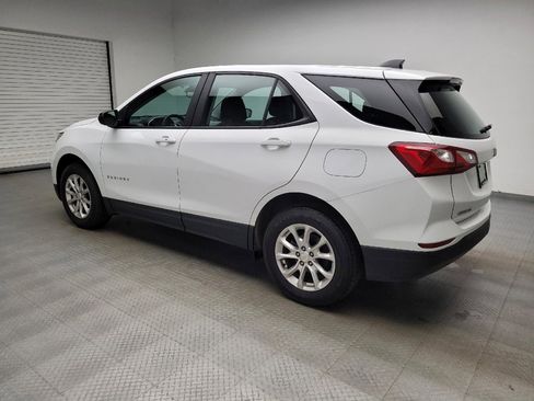 Used 2020 Chevrolet Equinox LS image 3