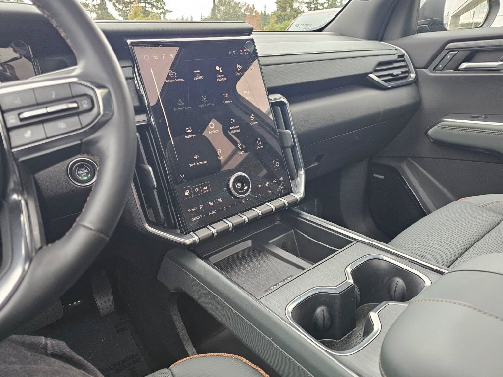 Used 2024 GMC Acadia AT4 w/ Luxury Package AWD/4WD image 31