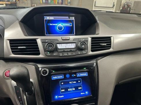 Used 2016 Honda Odyssey EX-L image 19