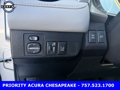 Used 2018 Toyota RAV4 Limited w/ All Weather Liner Package image 16