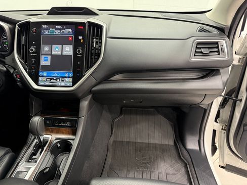 Used 2023 Subaru Ascent Touring image 27