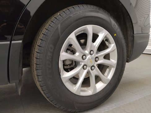 Used 2020 Chevrolet Equinox LS w/ LS Convenience Package image 31