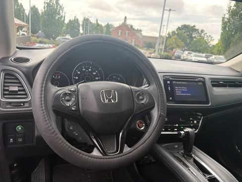 Certified 2017 Honda HR-V EX image 15