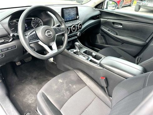 Used 2024 Nissan Sentra SV image 18