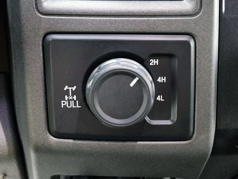 Used 2017 Ford F350 XL w/ STX Appearance Package AWD/4WD image 29