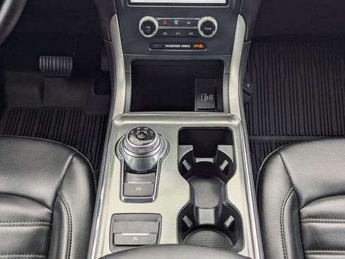 Used 2022 Ford Edge SEL w/ Convenience Package image 19