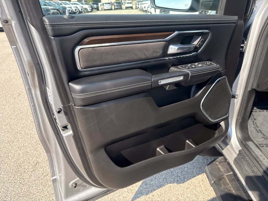 Certified 2022 RAM 1500 Laramie AWD/4WD image 17