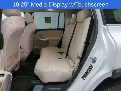 Certified 2021 Mercedes-Benz GLB 250 image 26