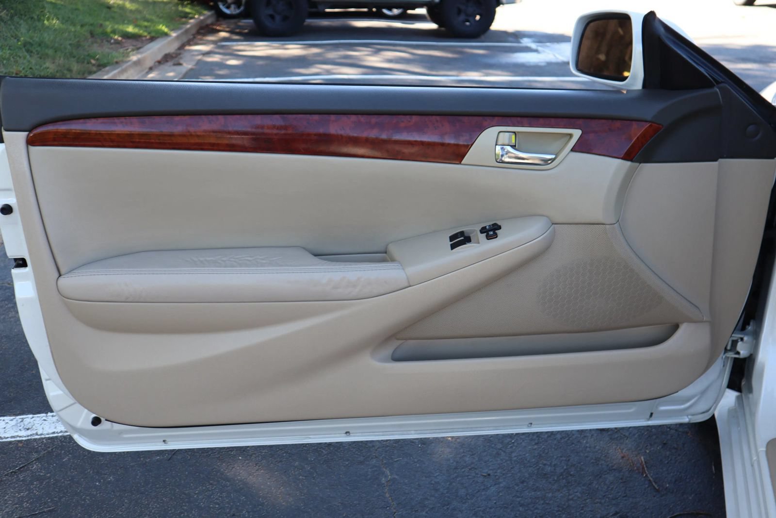 Used 2006 Toyota Solara SLE FWD image 8