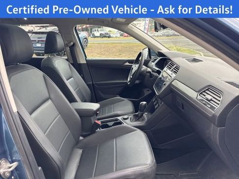 Used 2020 Volkswagen Tiguan SEL w/ 3rd Row Seat Package AWD/4WD image 28
