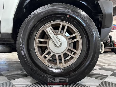 Used 2006 HUMMER H3 image 16