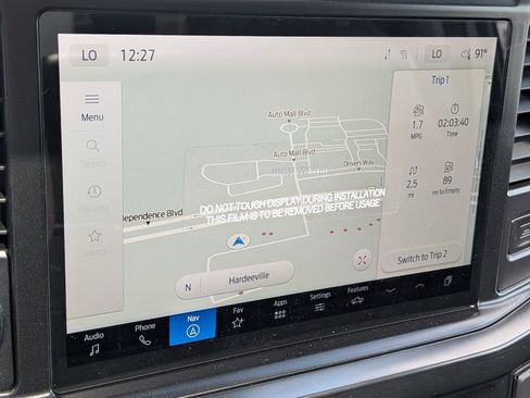 New 2026 Ford F250 Lariat w/ Black Appearance Package image 25