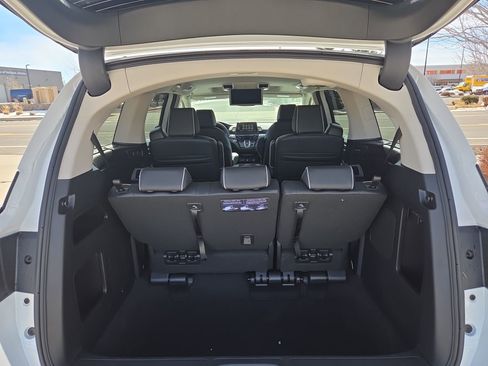 New 2026 Honda Odyssey Touring image 46